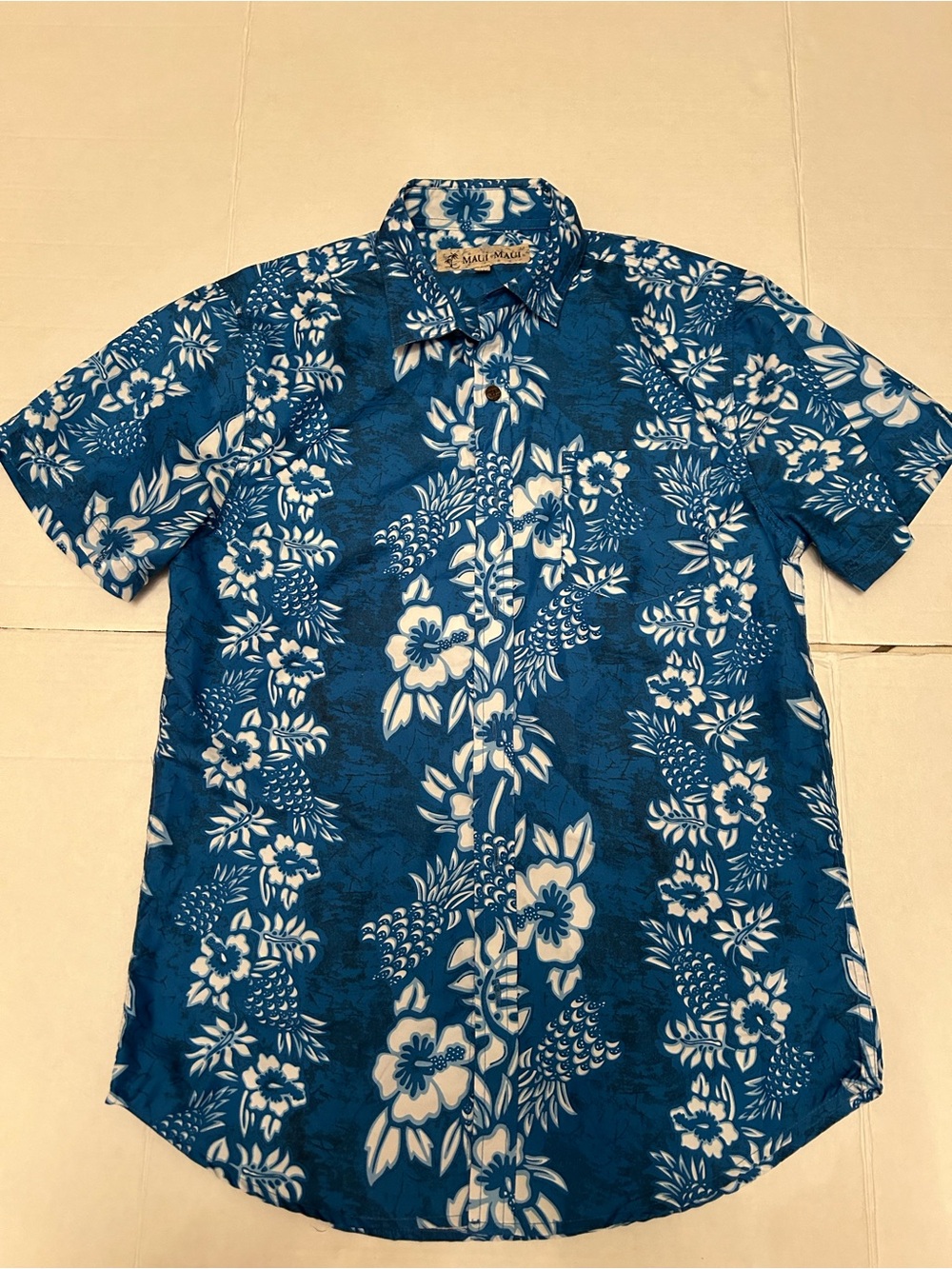 MAUI MAUI Men's Blue Floral Hawaiian Shirt